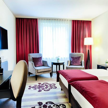 Welcome Hotel Residenzschloss Бамберг Экстерьер фото